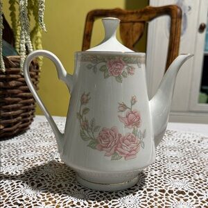 Vintage Elegant Tienshan Floral Teapot with Pink Roses